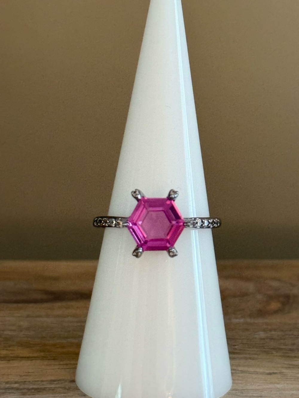 Bomb Party OG Ring “Let’s Make Magic” Size 7. Brand New!